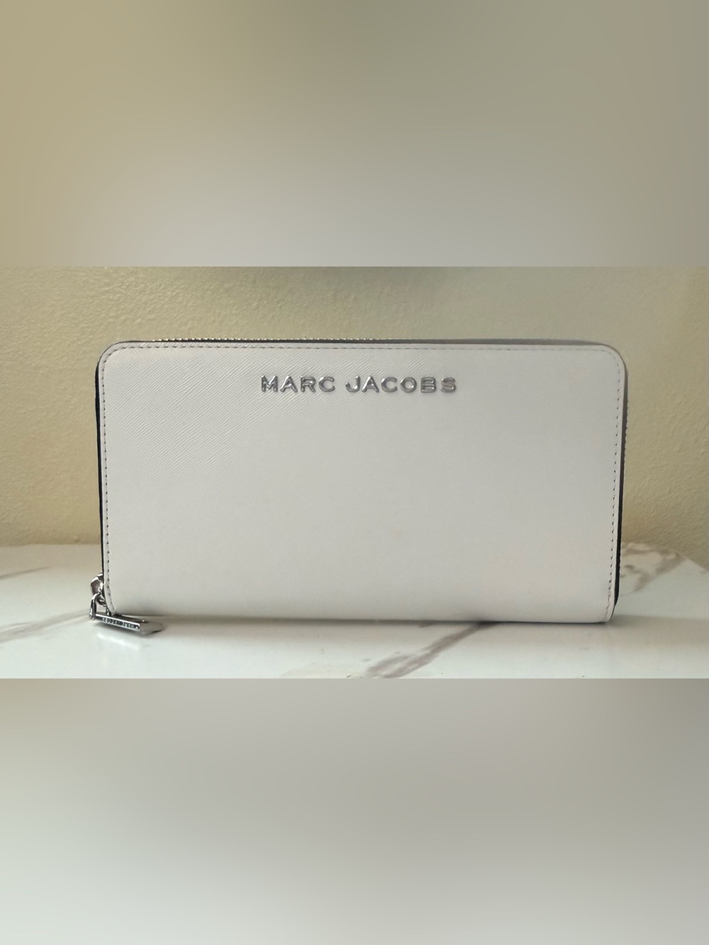 Marc Jacobs Continental Wallet, PU, Textured, Color is Cotten, NWT